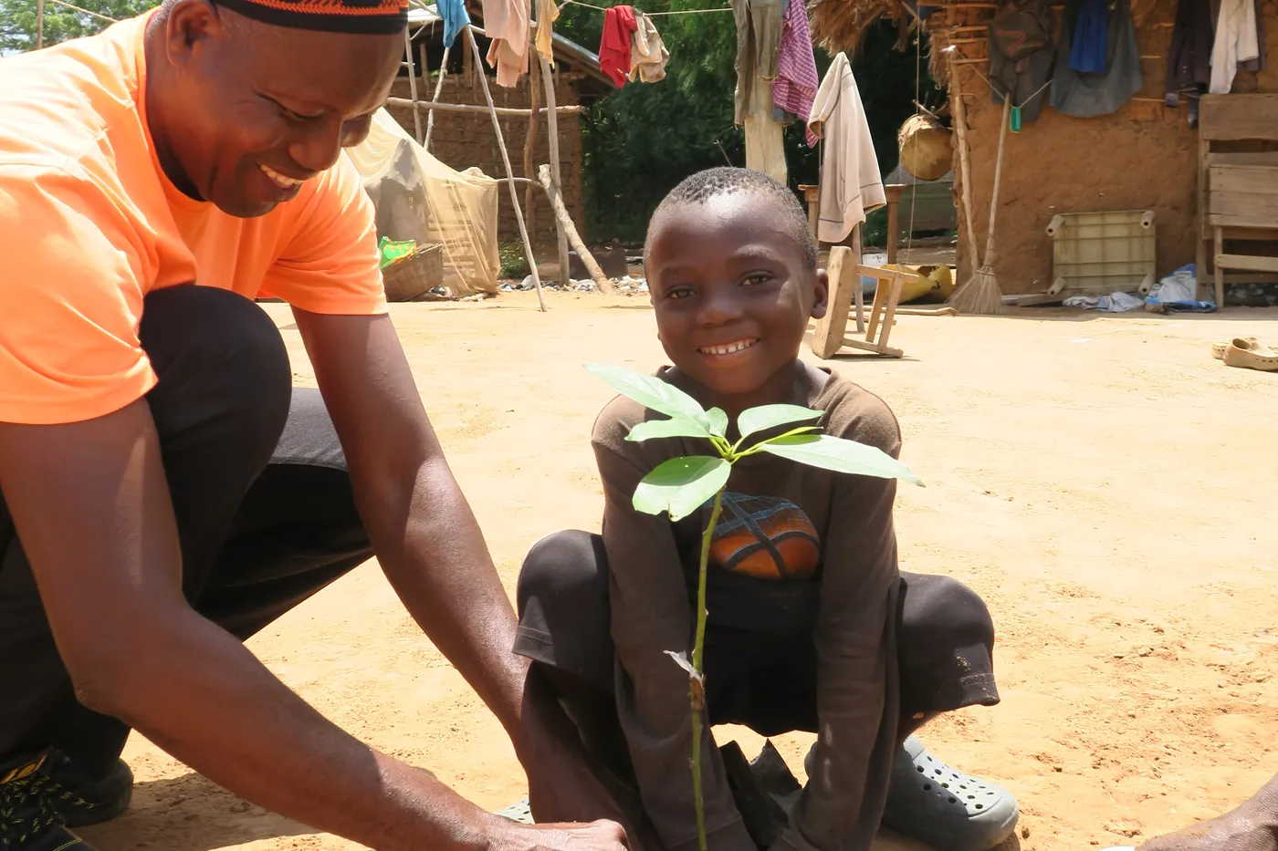 Fruit tree planting in Ghana